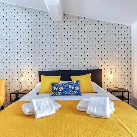 Daire Le 32-bastide St Louis-moderne-parking-clim-cocon *